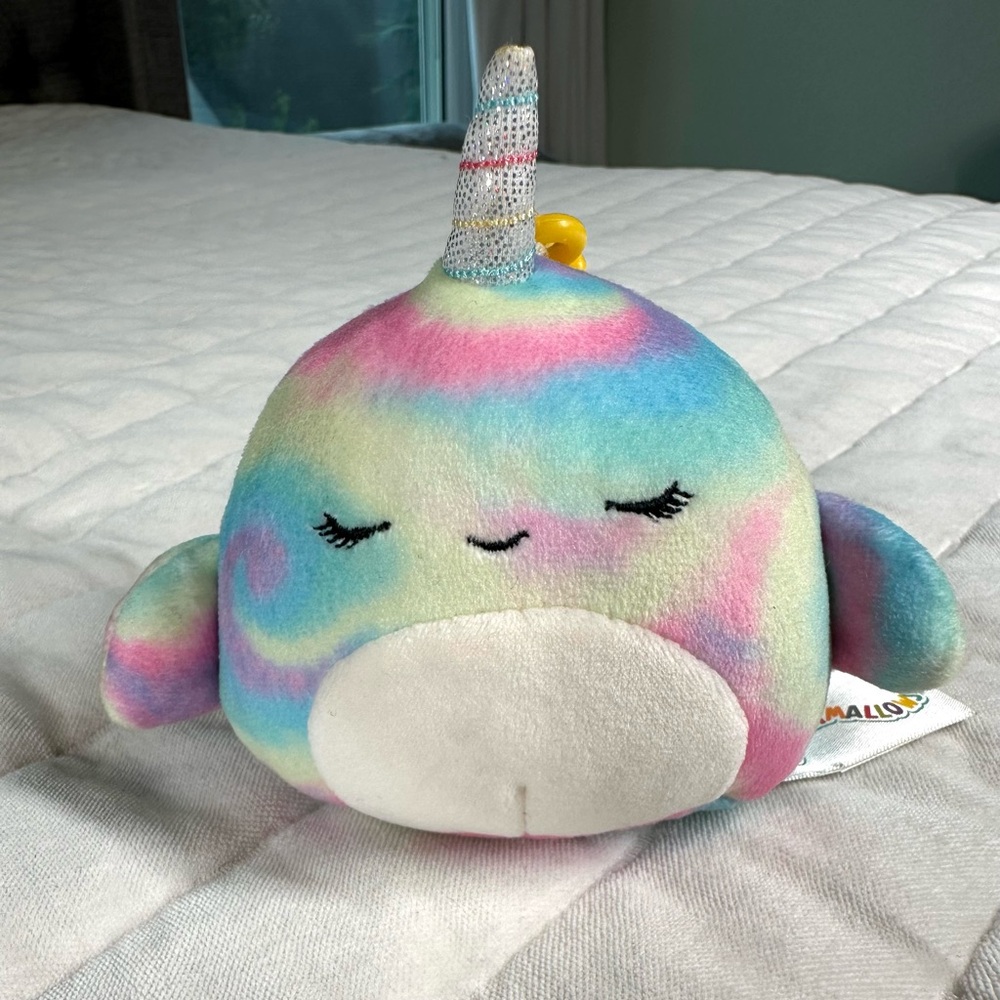 Squishmallows Ter The Narwhal 3.5” Plush Keychain GUC